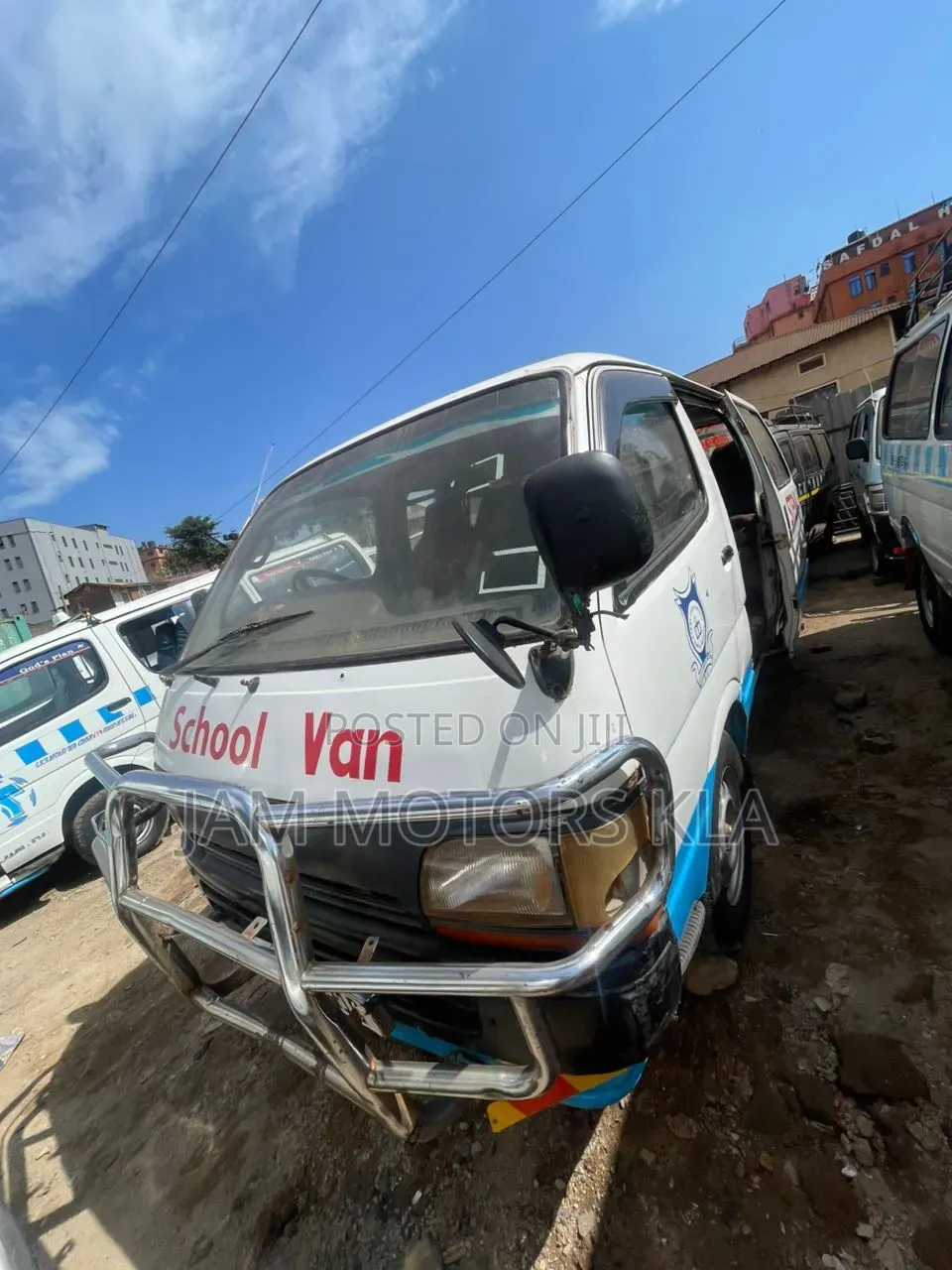 Toyota HiAce 1998 White