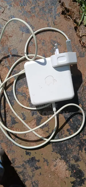 60 W Macbook Apple Original Charger