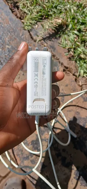 60 W Macbook Apple Original Charger