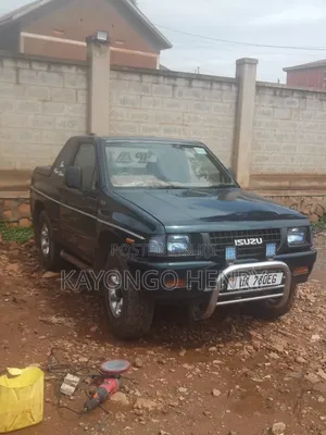 Isuzu Amigo 2000 Blue
