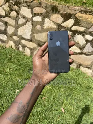 Apple iPhone XS 64 GB Gray
