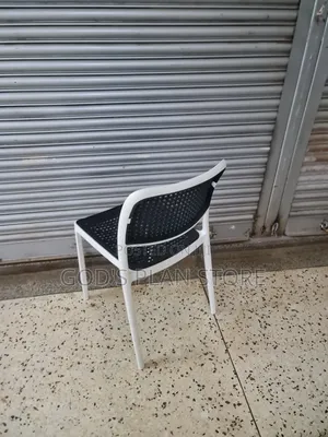 Conference Meshed Back Plastic Chairs Plastic Chairs