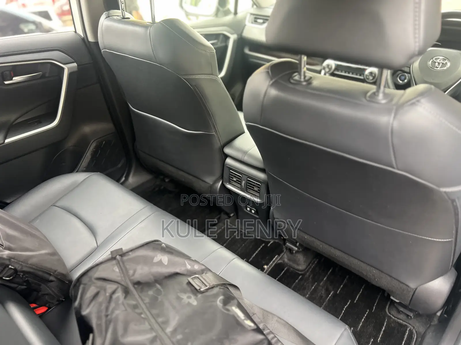 Toyota RAV4 2020 White