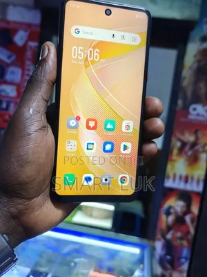 Infinix Smart 8 64 GB Black