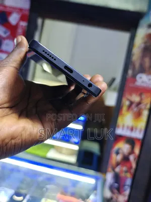 Infinix Smart 8 64 GB Black