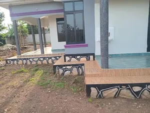 Furnished 4bdrm Mansion in Mpoma Estate, Central Division for sale