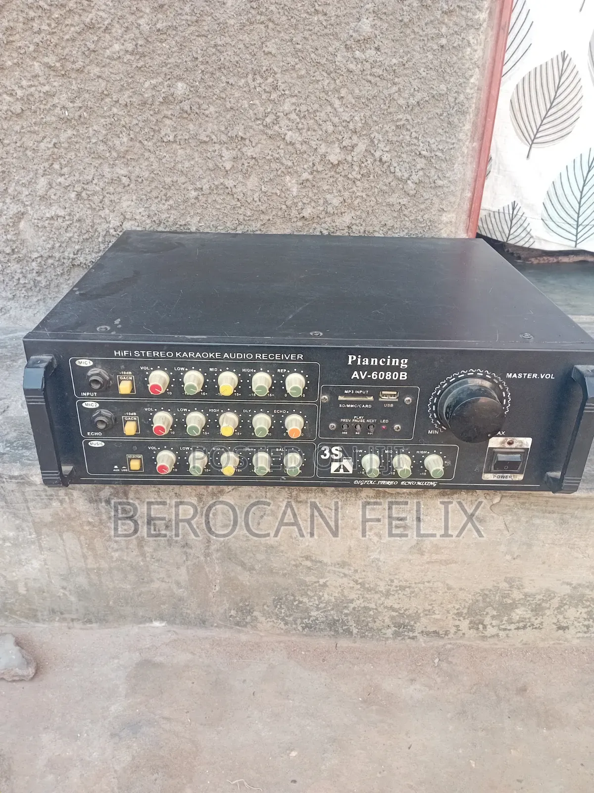 Amplifier for Sale