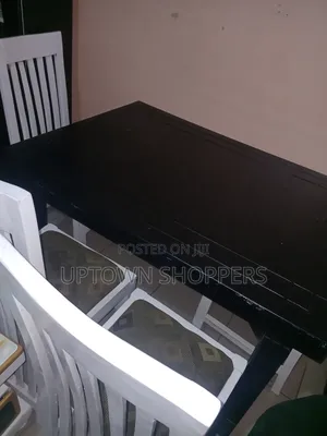 Dining 4 Table Sitter