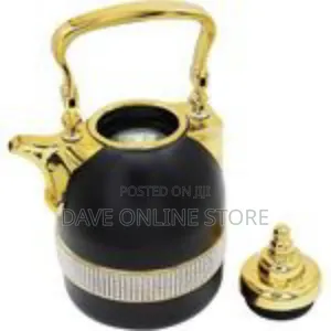 Elegant Thermal Beverage Carafe