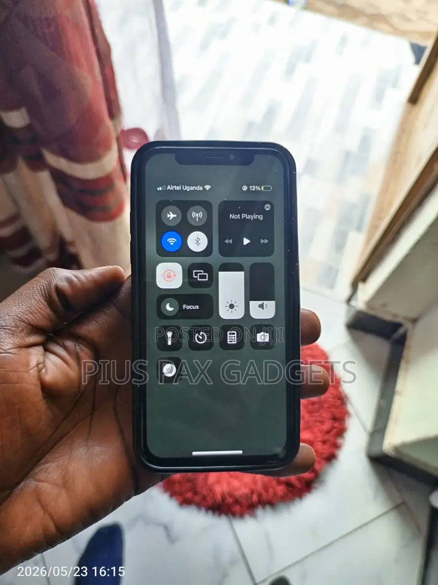 Apple iPhone X 256 GB White