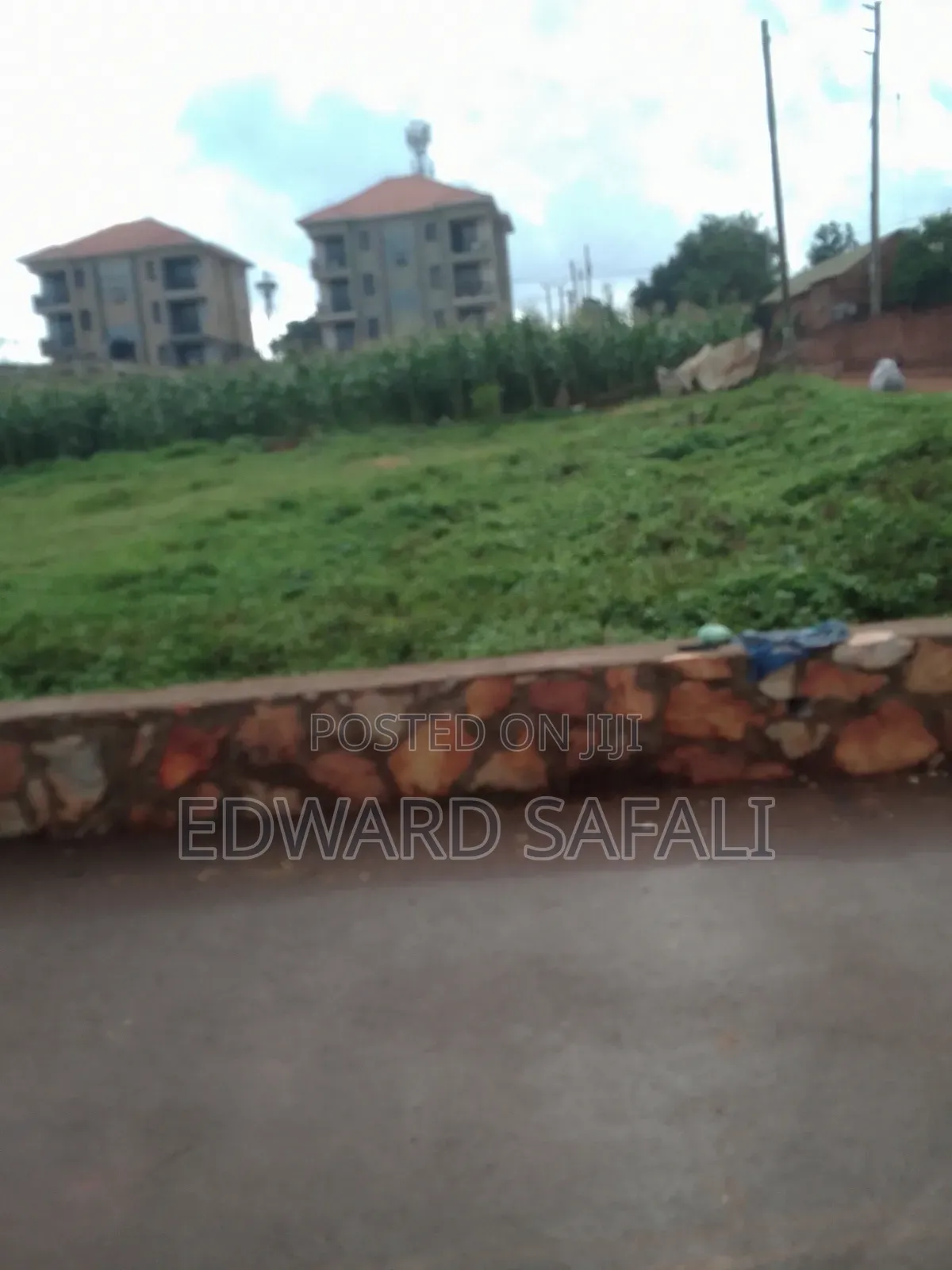 15 Decimals Kisaasi Ssebagala Road for Quicksale at 110m