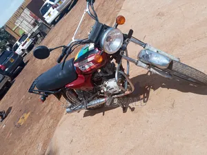 Bajaj Boxer 100 2010 Red