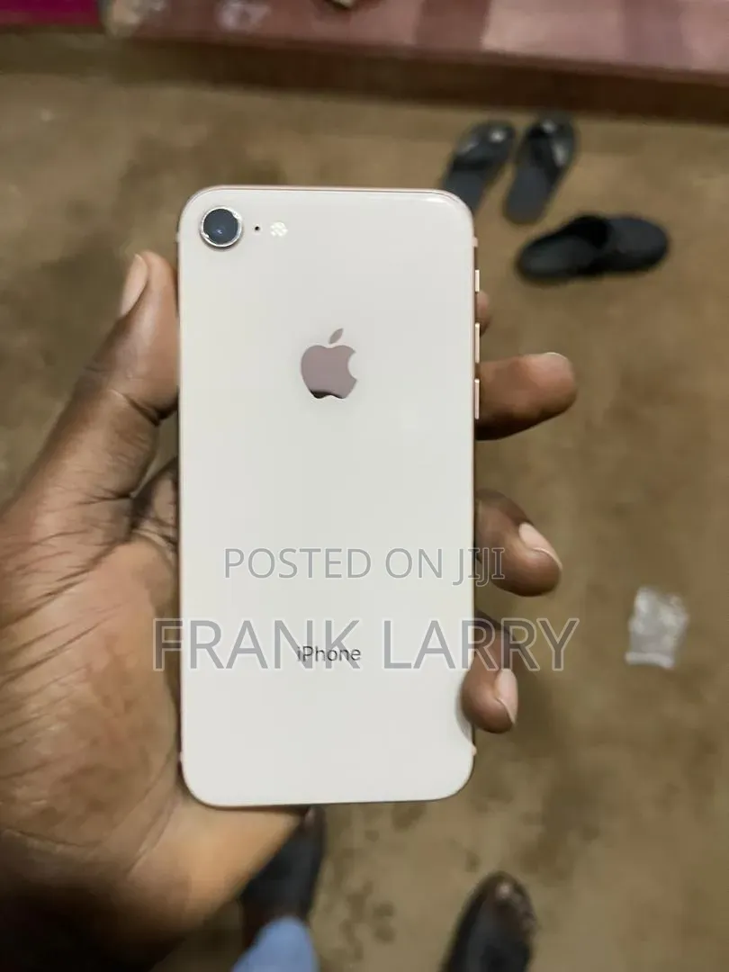 New Apple iPhone 8 64 GB White