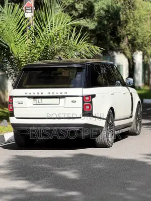 Land Rover Range Rover Vogue 2019 White