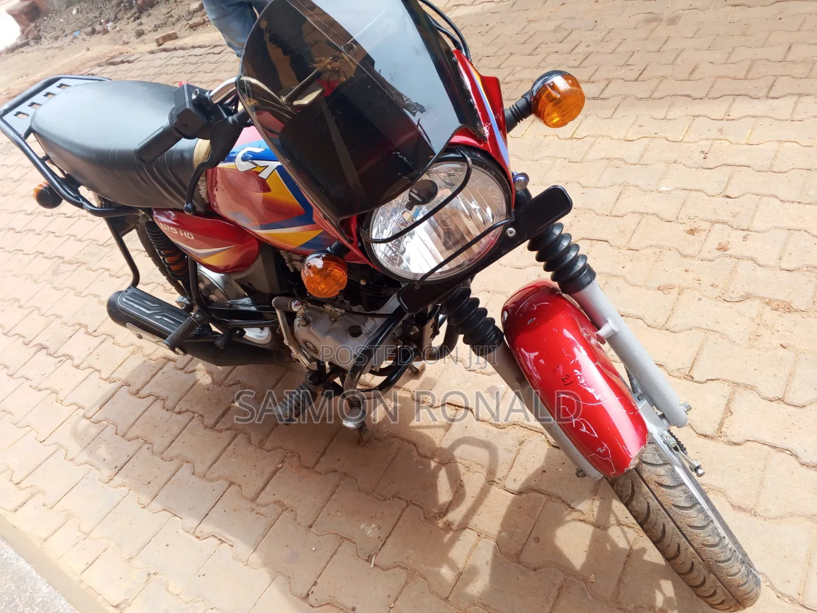 Bajaj Boxer 125 2025 Red
