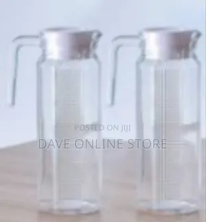 Textured Glass Carafe / Pitcher With Lid