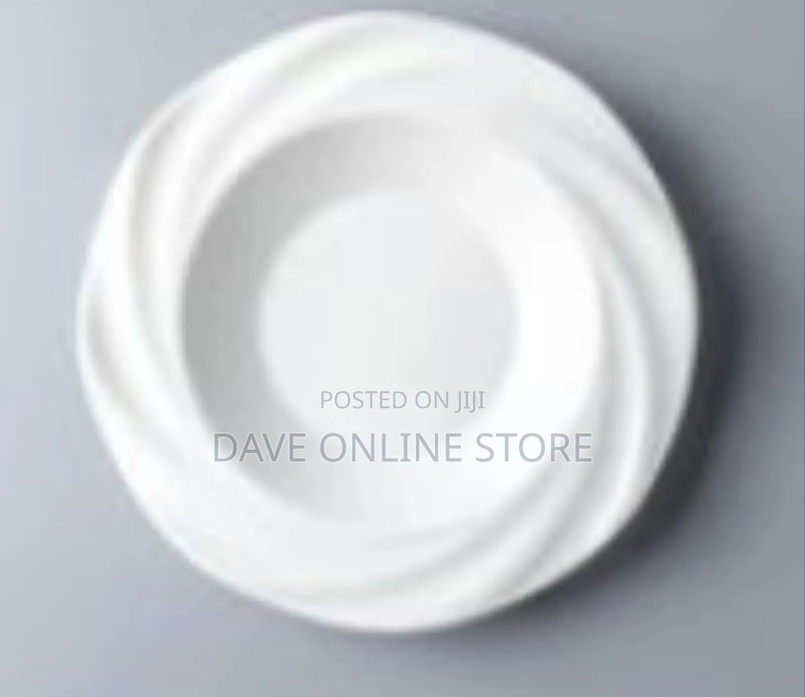 6 Flower Shaped Melamine Plates