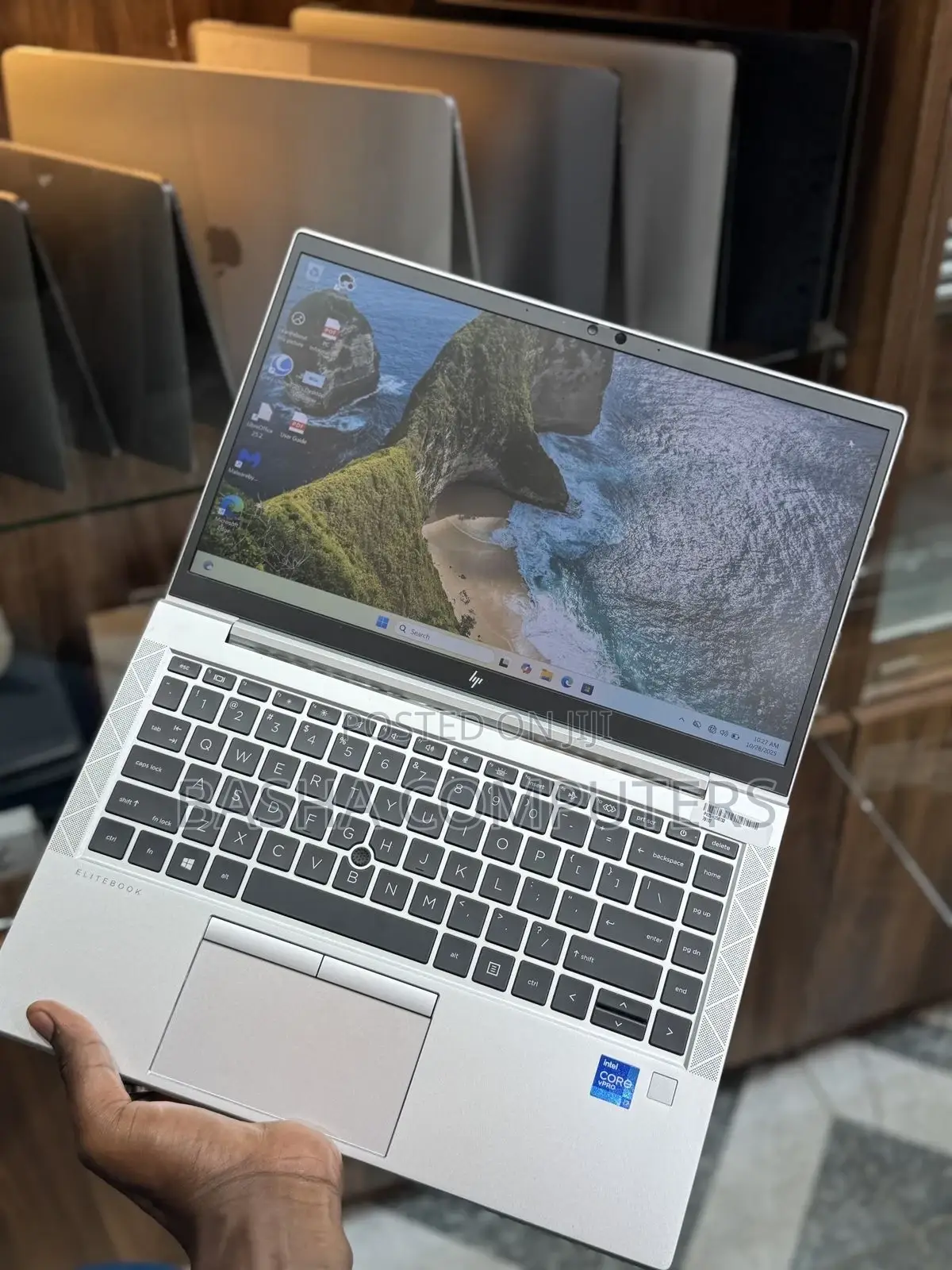 New Laptop HP EliteBook x360 1040 G7 16GB Intel Core i7 SSD 500GB