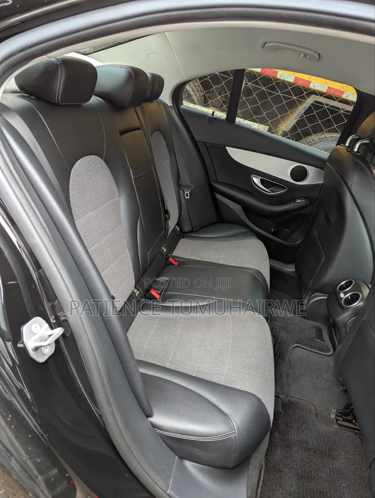 Mercedes-Benz C180 2016 Black