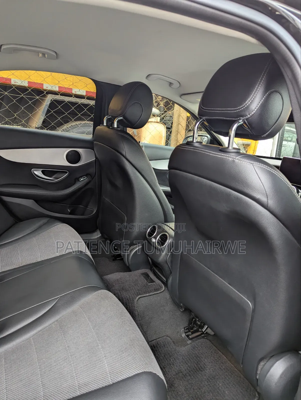Mercedes-Benz C180 2016 Black