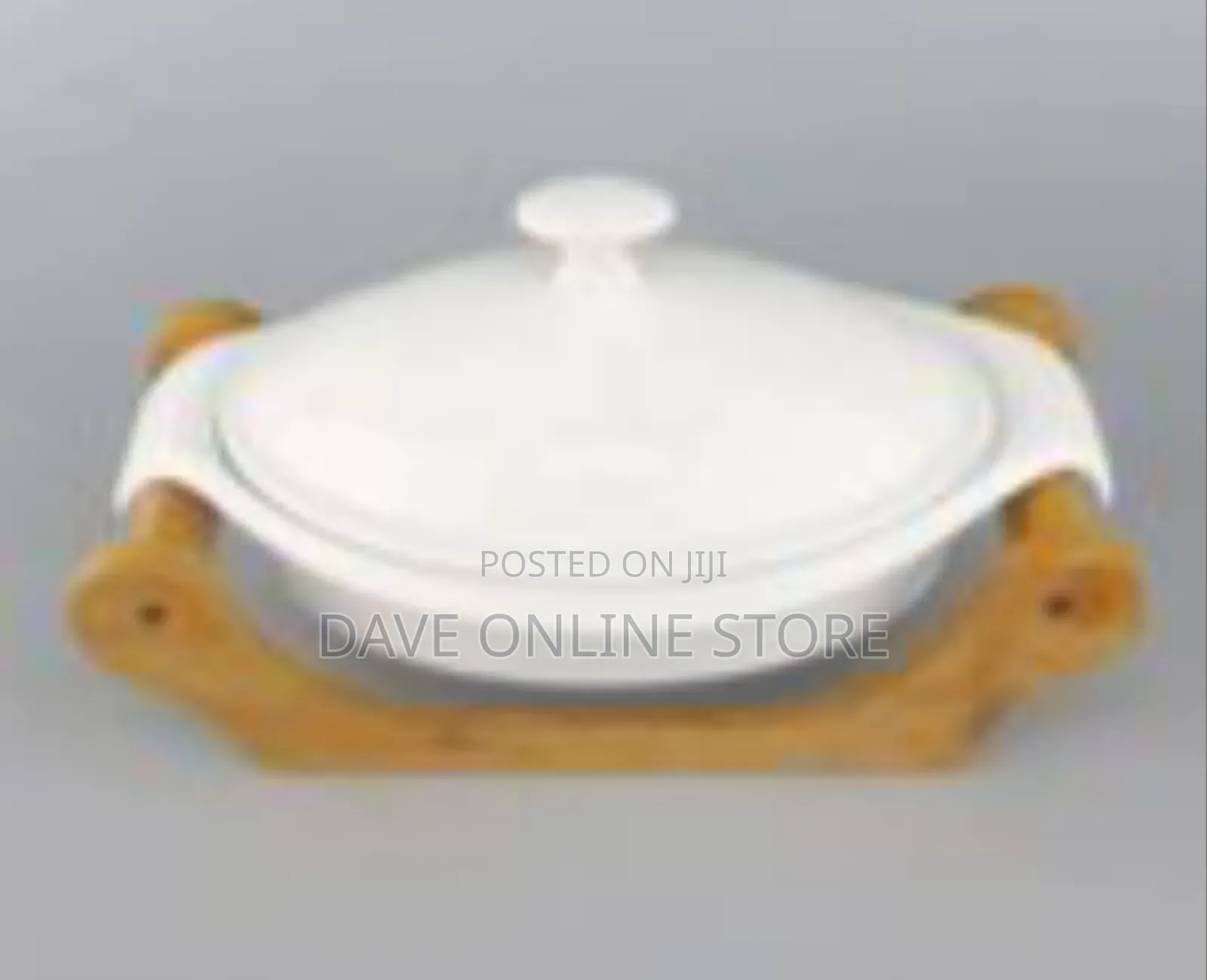 Elegant Ceramic Casserole Serving Dish