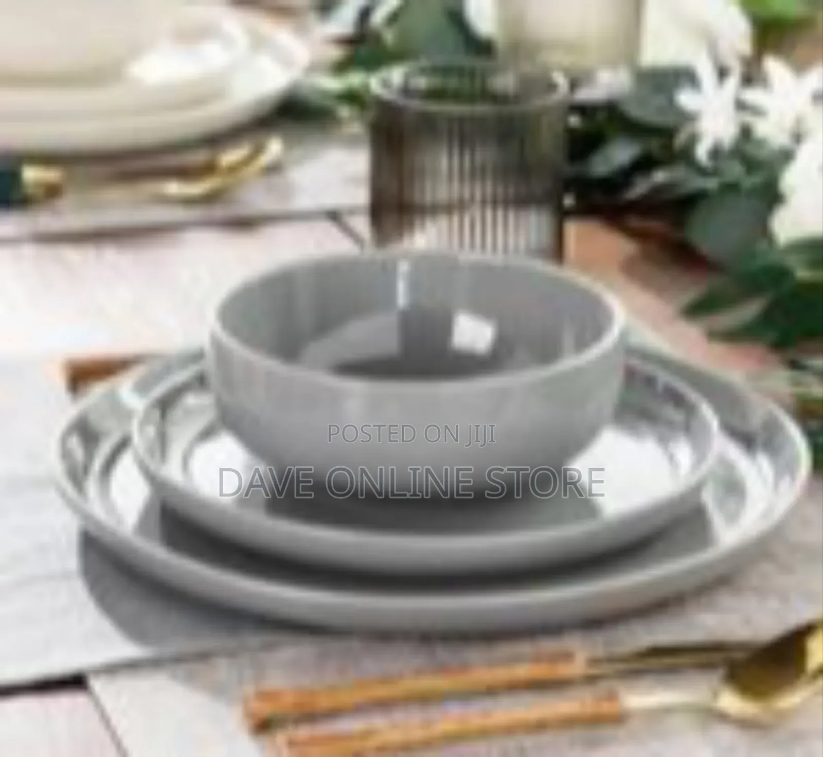Modern Minimalist Grey Dinnerware Set
