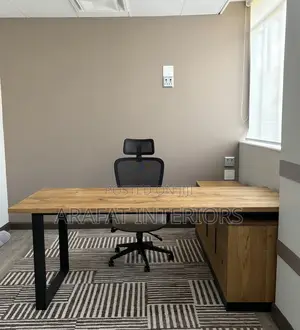 Executive Desk Set