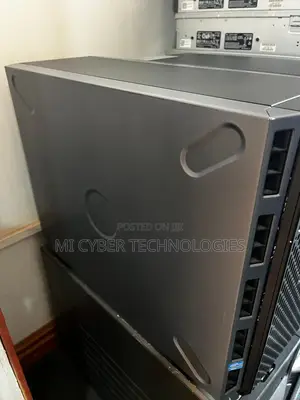 Server Dell PowerEdge T630 64GB SSHD+SSD 2T