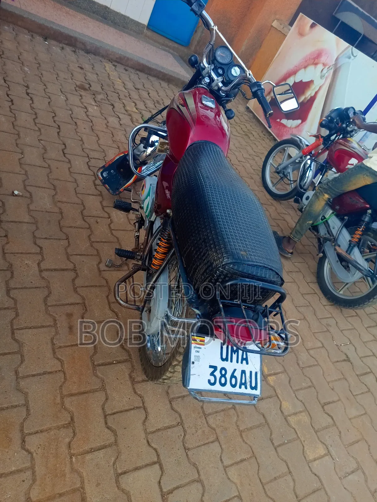 Bajaj Boxer 100 2023 Red