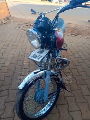 Bajaj Boxer 100 2023 Red