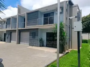 3bdrm Villa in Muyenga, Central Division for rent