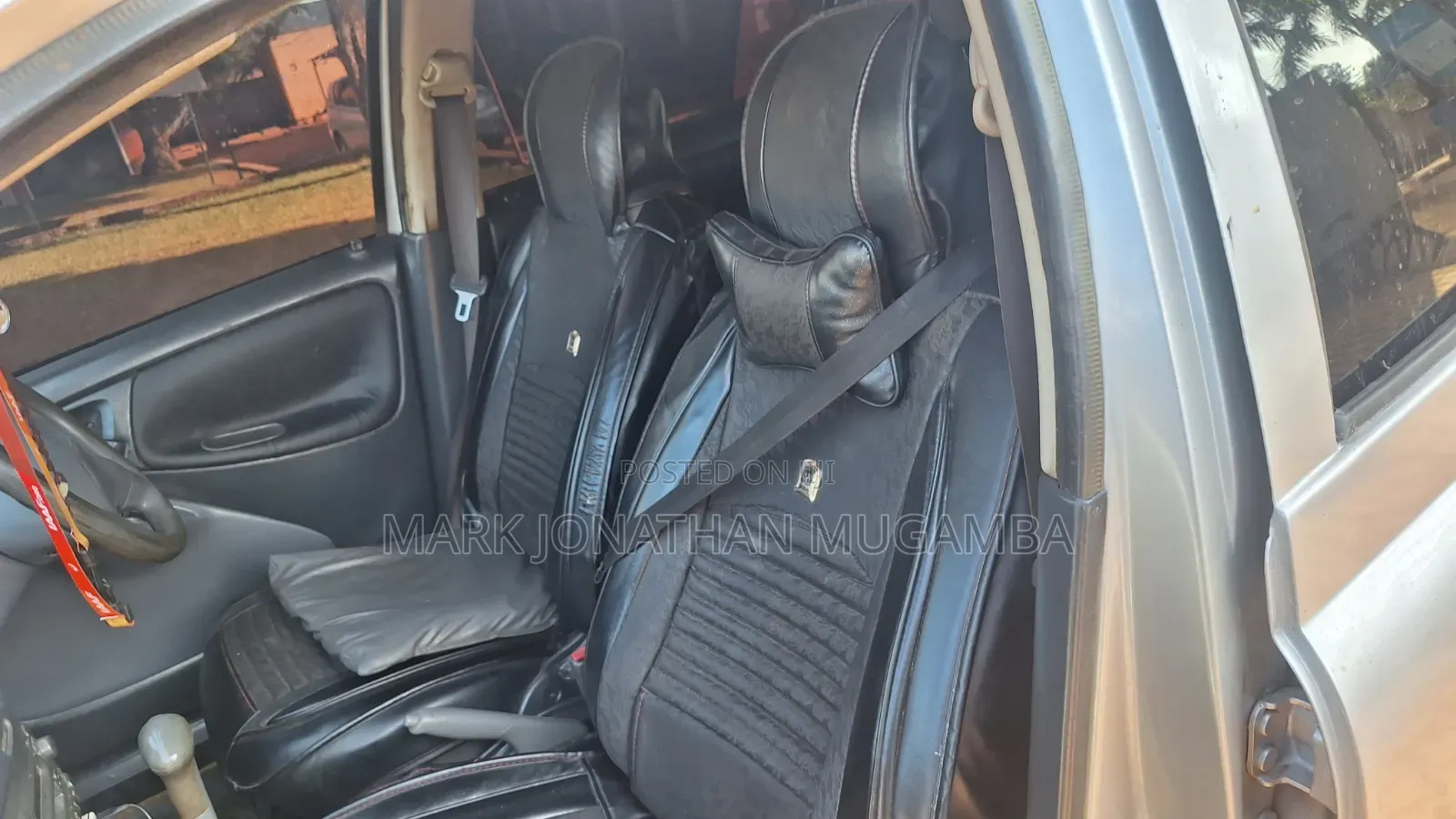 Toyota Vitz 1.0 FWD 5dr 2000 Silver