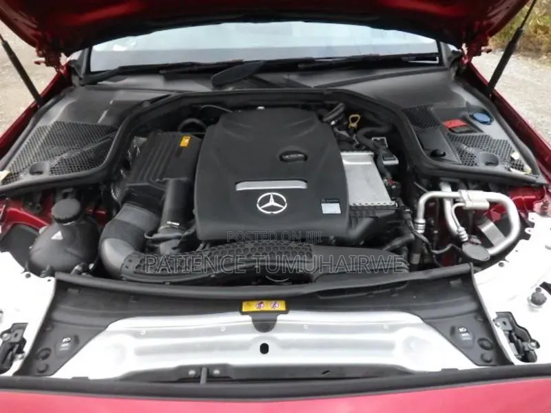 Mercedes-Benz C200 2017 Maroon