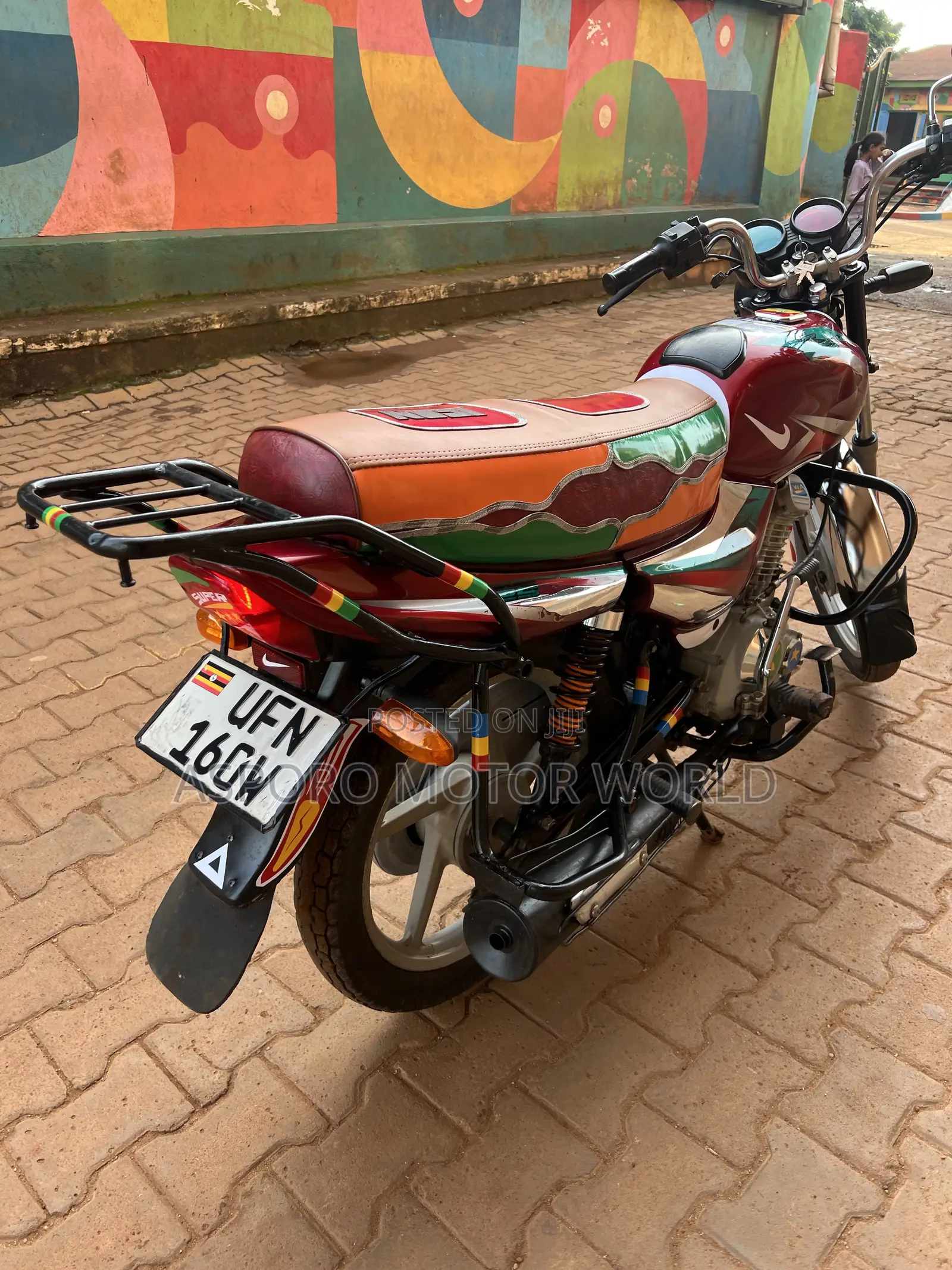 Bajaj CT 125X 2022 Red