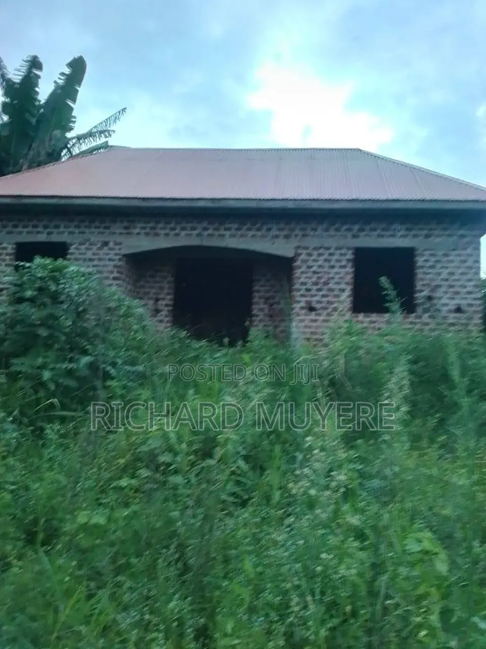 2bdrm House in Kiwebwa, Wakiso / Wakiso for sale