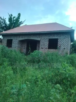 2bdrm House in Kiwebwa, Wakiso / Wakiso for sale