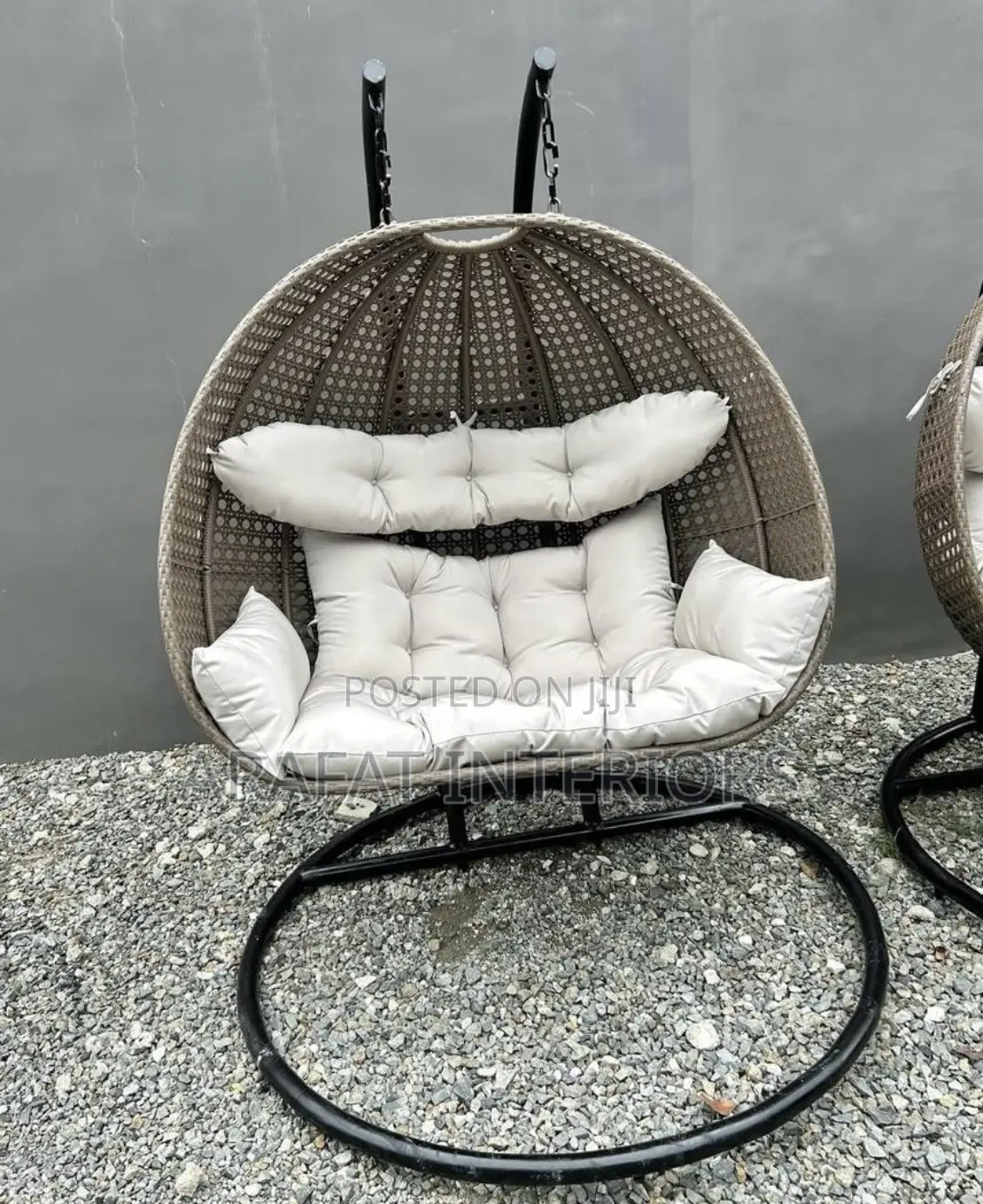 Luna White Hanging Egg Chair (Gray Wicker)