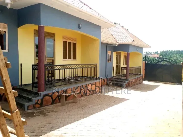 2bdrm House in Ssonde, Central Division for rent