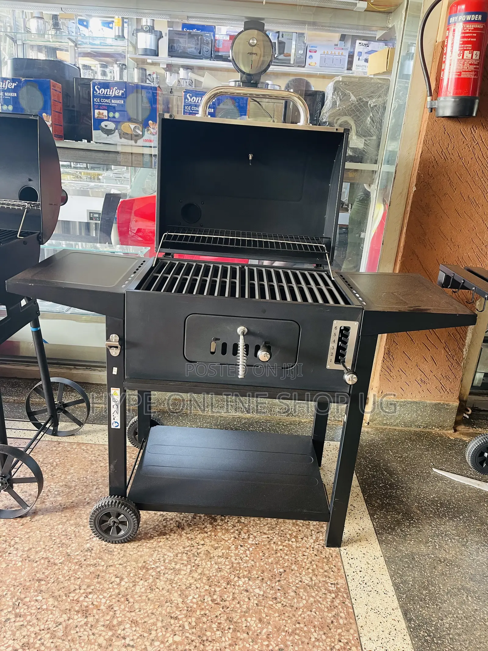 Enjoy Delicious Grilled Meals From Premium Brandnew Bbq Grill Machine