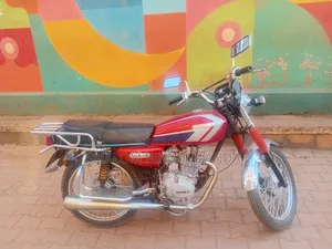Senke SK125 2022 Red