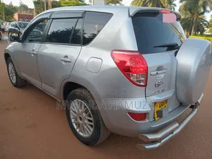 Toyota RAV4 2008 Silver