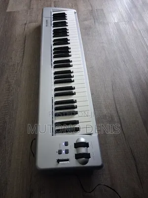 M Audio Midi Keyboard