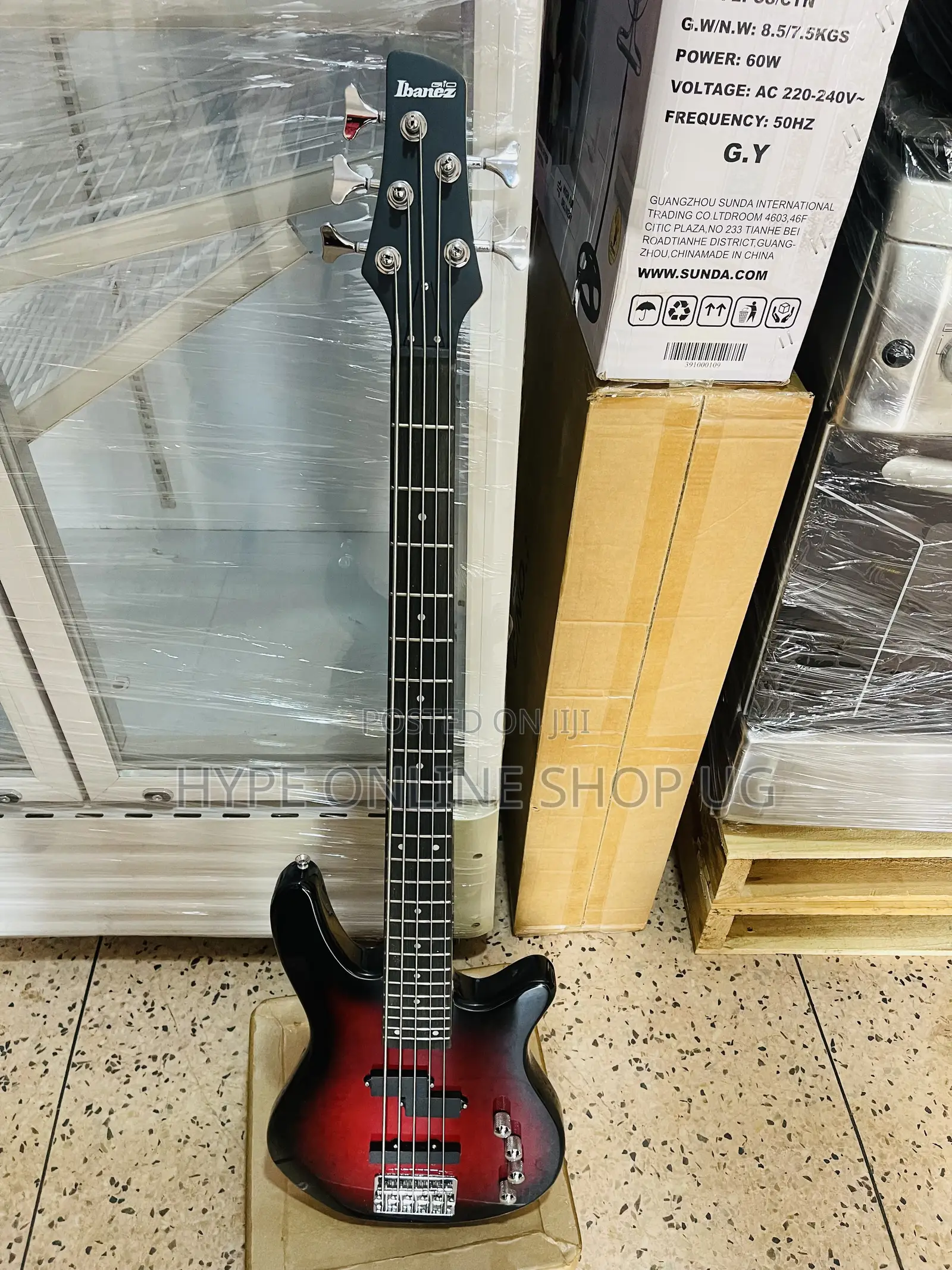 Deep and Powerful Sound Electric Brandnew Bass Guitar