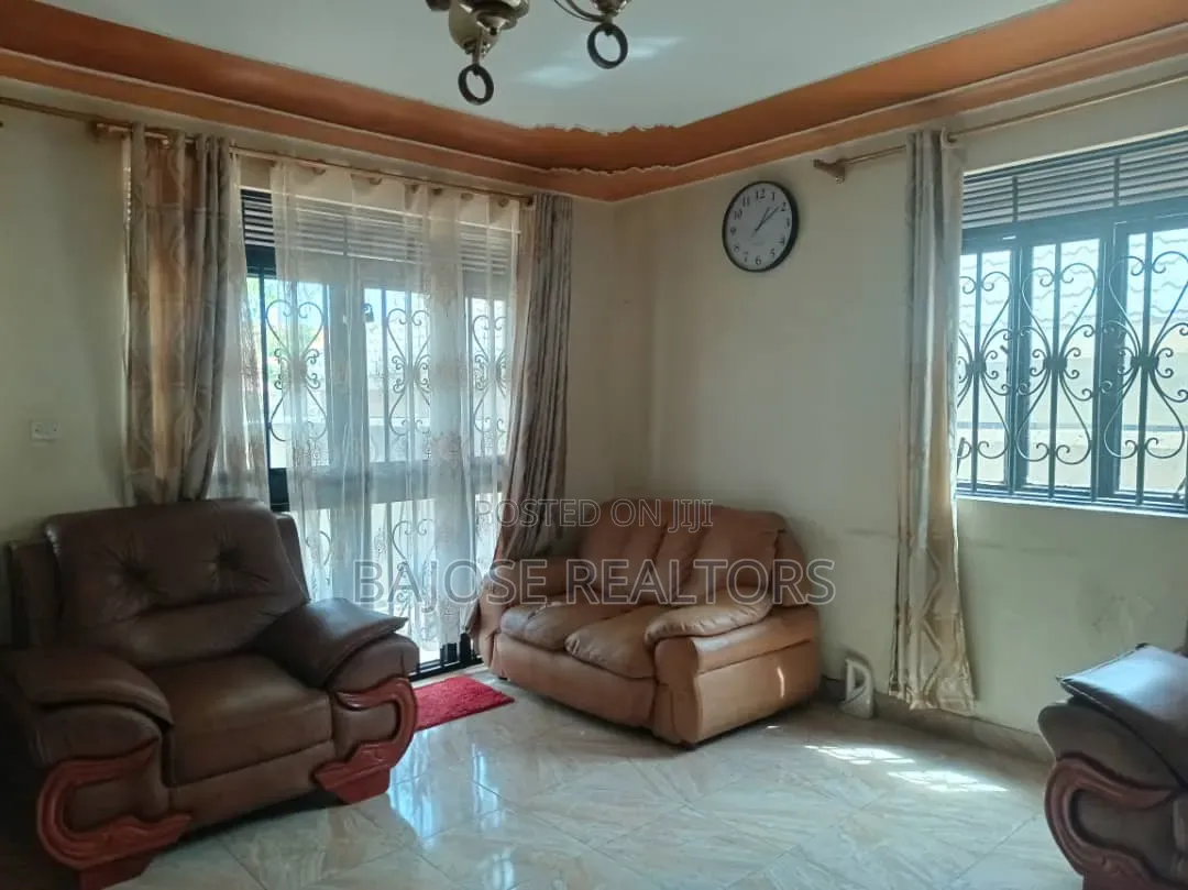 5bdrm House in Jomayi Estate, Central Division for sale