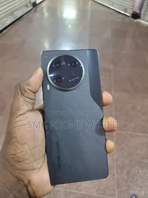 Tecno Camon 30 256 GB