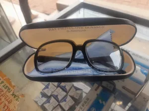Lead Glasses