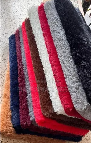 Plain Medium Fluffy Carpets