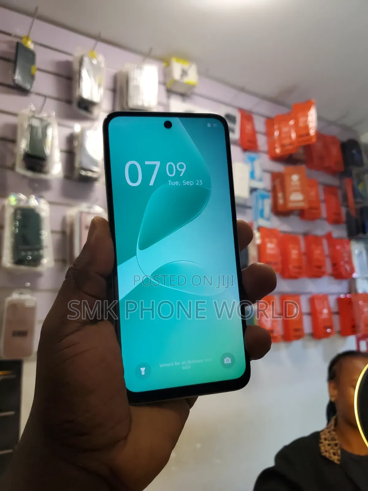 Infinix Hot 60i 128 GB Green