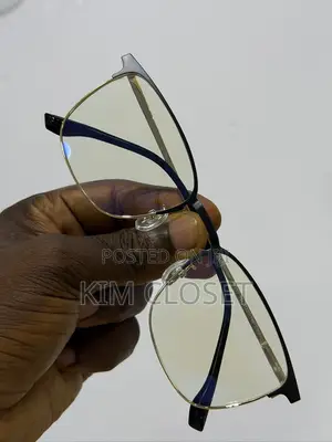 Chick Eye Wear