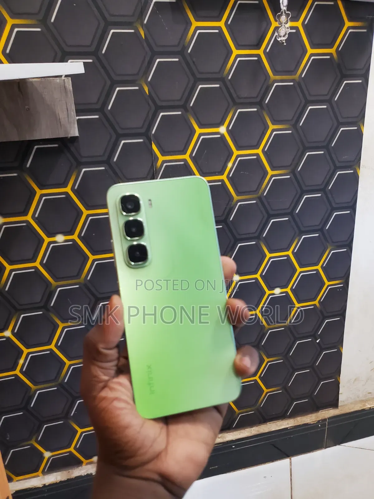 Infinix Hot 60i 128 GB Green